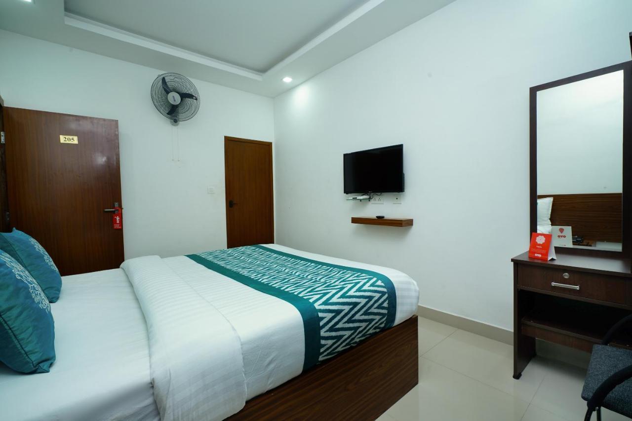 סולטאן באטרי Oyo 6526 Ap Residency City מראה חיצוני תמונה